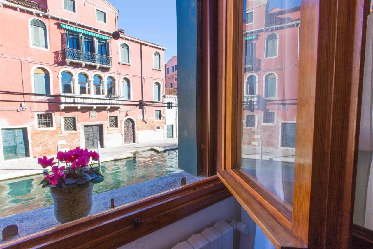 Ca Cammello Private Terrace And Canal View Venecia Exterior foto
