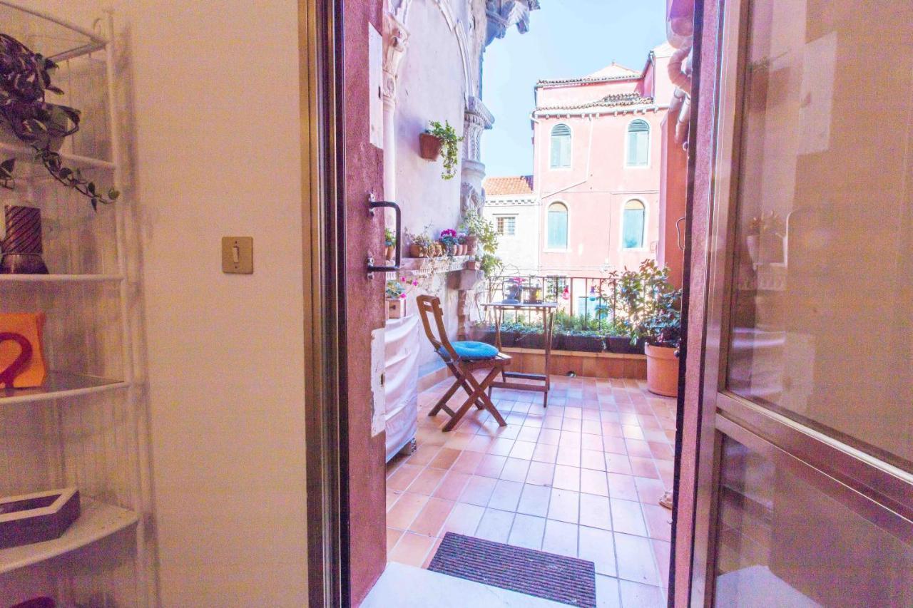 Ca Cammello Private Terrace And Canal View Venecia Exterior foto