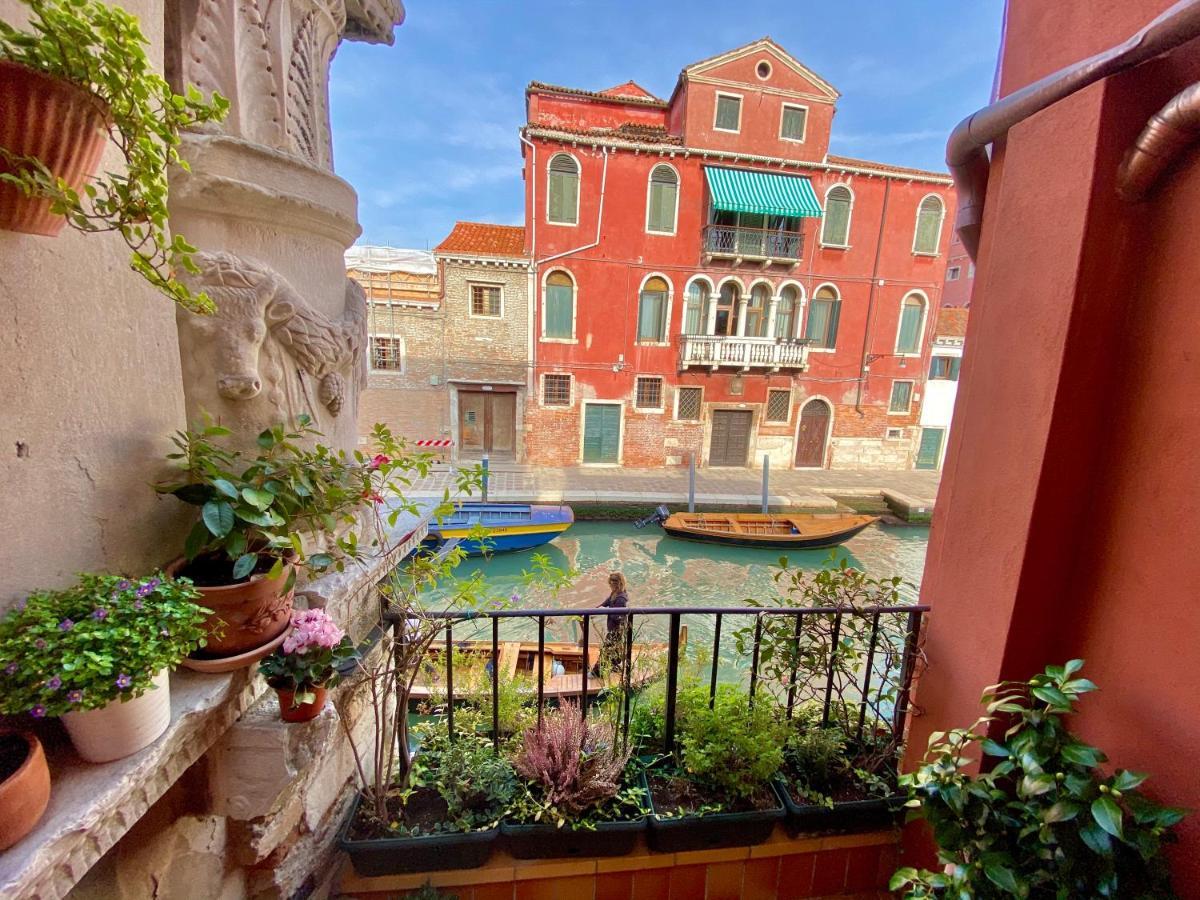 Ca Cammello Private Terrace And Canal View Venecia Exterior foto